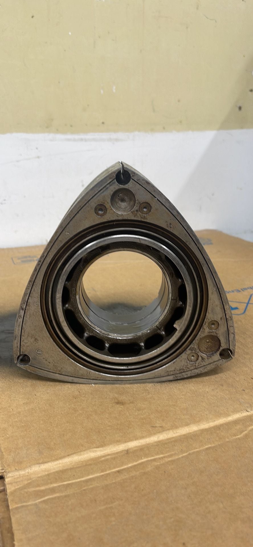 Engine - Internals - 13b Rew rotor housings and One rotor PARTING - Used - 1993 to 1995 Mazda RX-7 - Saint Anne, IL 60964, United States