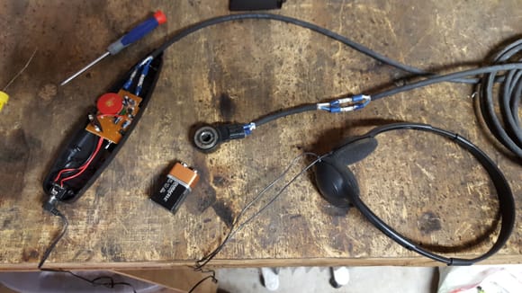 Heres my det phones . The quick connects are temperart until i get it all in place. Ive got a 20' wire on it now. They also work great witb the origional probe for tracking down engine sounds.