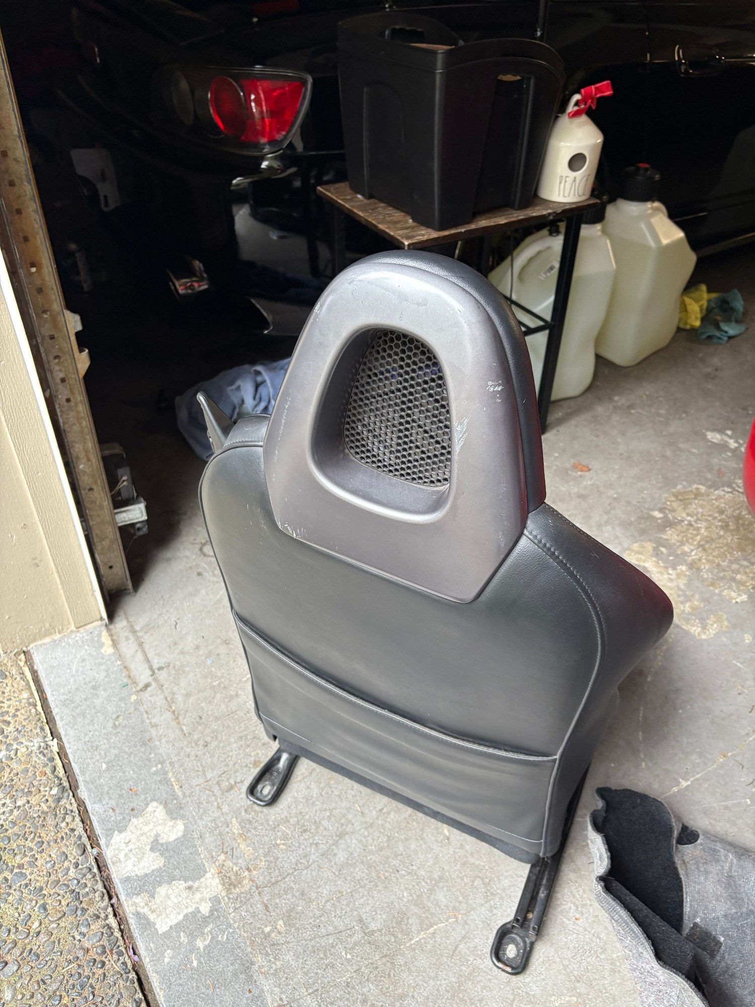 Interior/Upholstery - Drivers seat and carpets - Used - -1 to 2026  All Models - Kirkland, WA 98034, United States