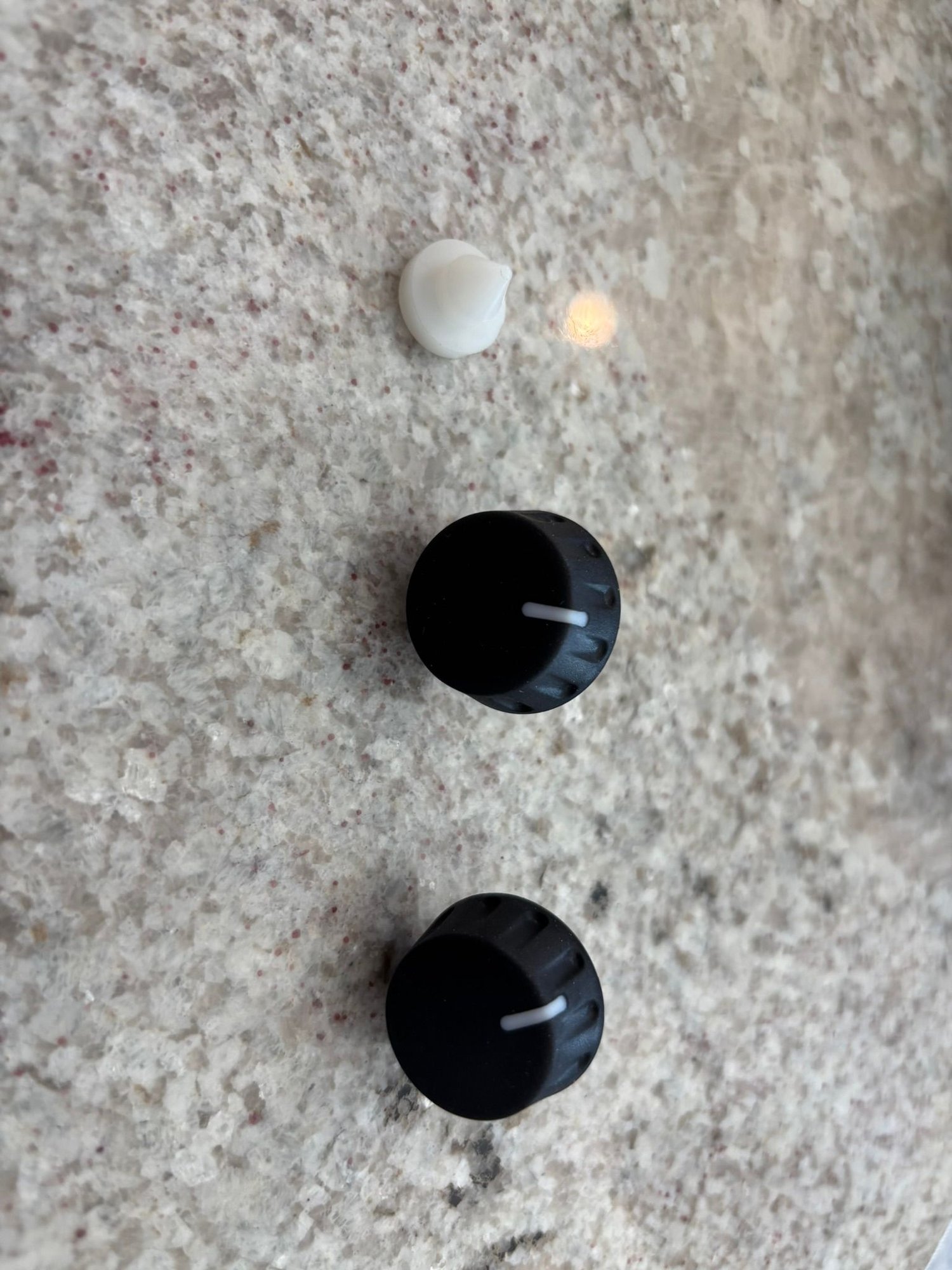 2005 Honda S2000 - Genuine HVAC Control Knob x (2) 79601-S2A-911 - Accessories - $25 - Hurst, TX 76053, United States