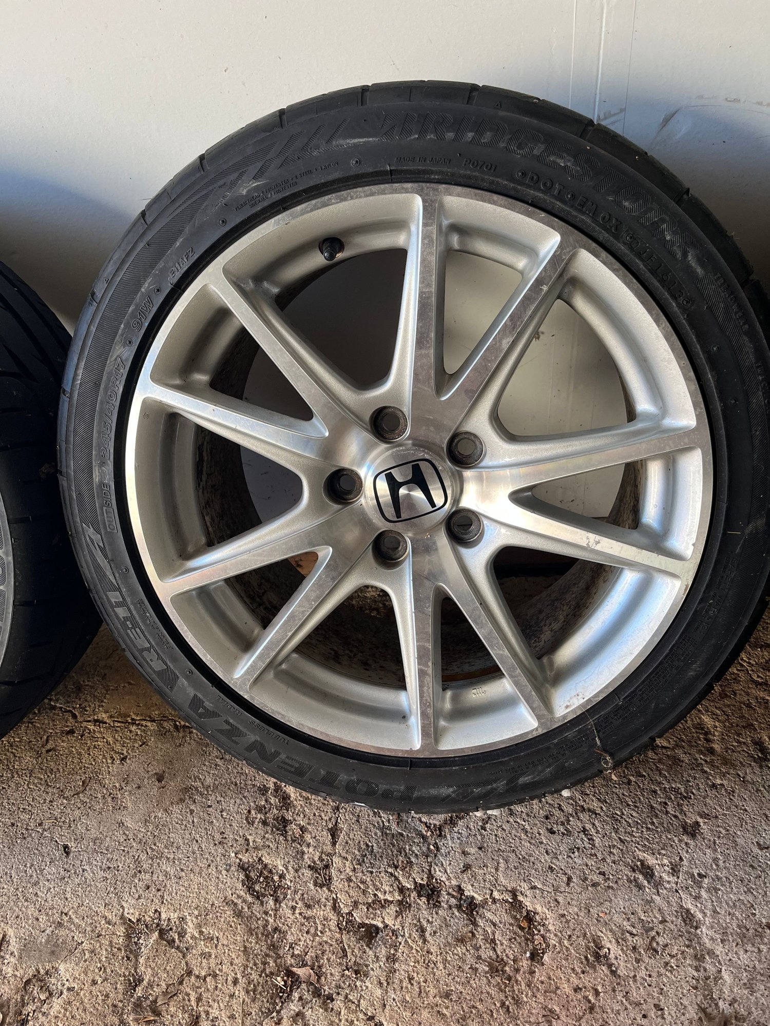 Wheels and Tires/Axles - AP1V1 Wheels - Used - All Years  All Models - Wh, CT 06119, United States