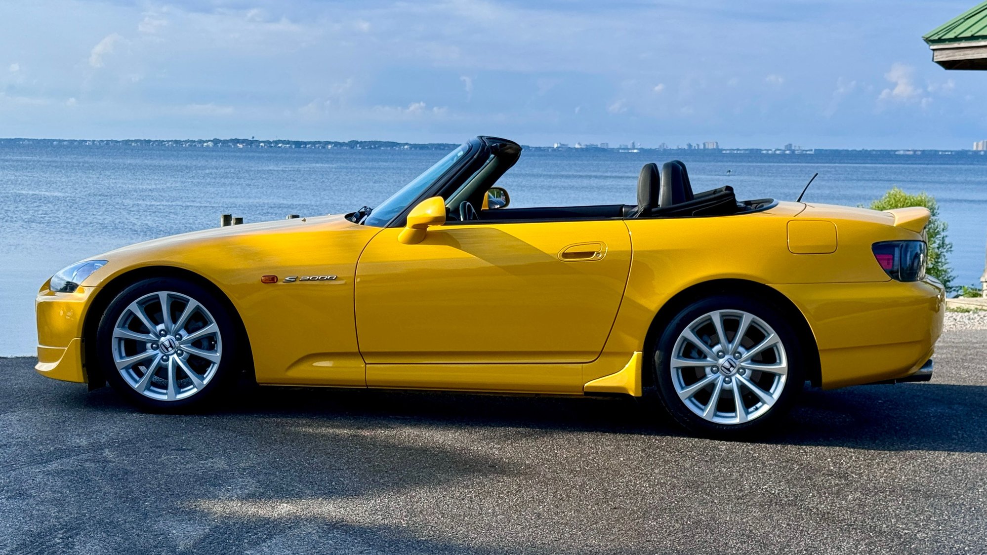 2006 Honda S2000 - FL 2006 Rio Yellow Pearl S2000 49540 miles - Used - VIN JHMAP21426S002129 - 49,540 Miles - 4 cyl - 2WD - Manual - Convertible - Yellow - Niceville, FL 32578, United States