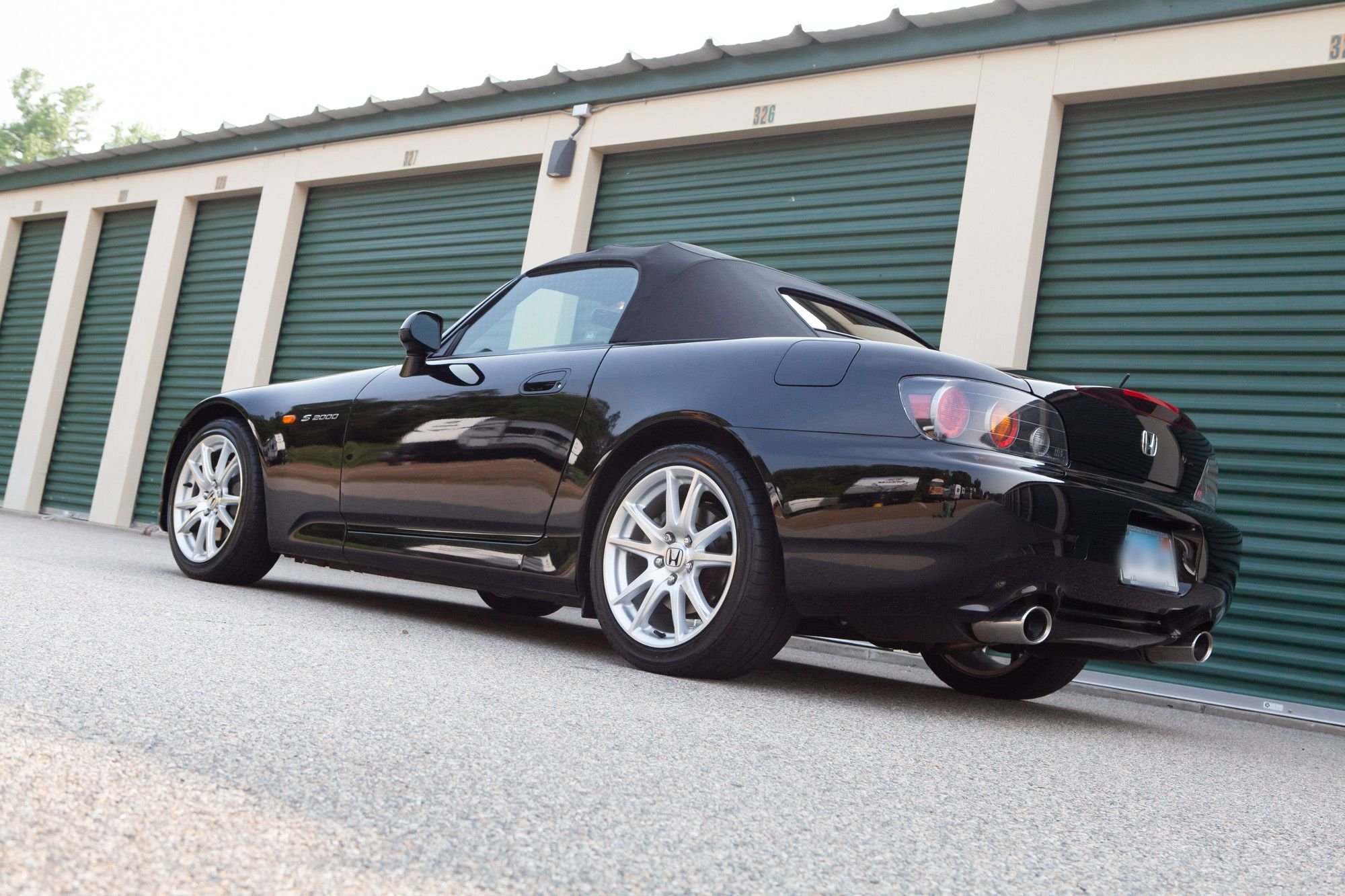 2004 Honda S2000 - CT 2004 Black Honda S2000 AP2 21K miles - Used - VIN JHMAP21444S000637 - 21,358 Miles - 4 cyl - 2WD - Manual - Convertible - Black - Mansfield Center, CT 06250, United States