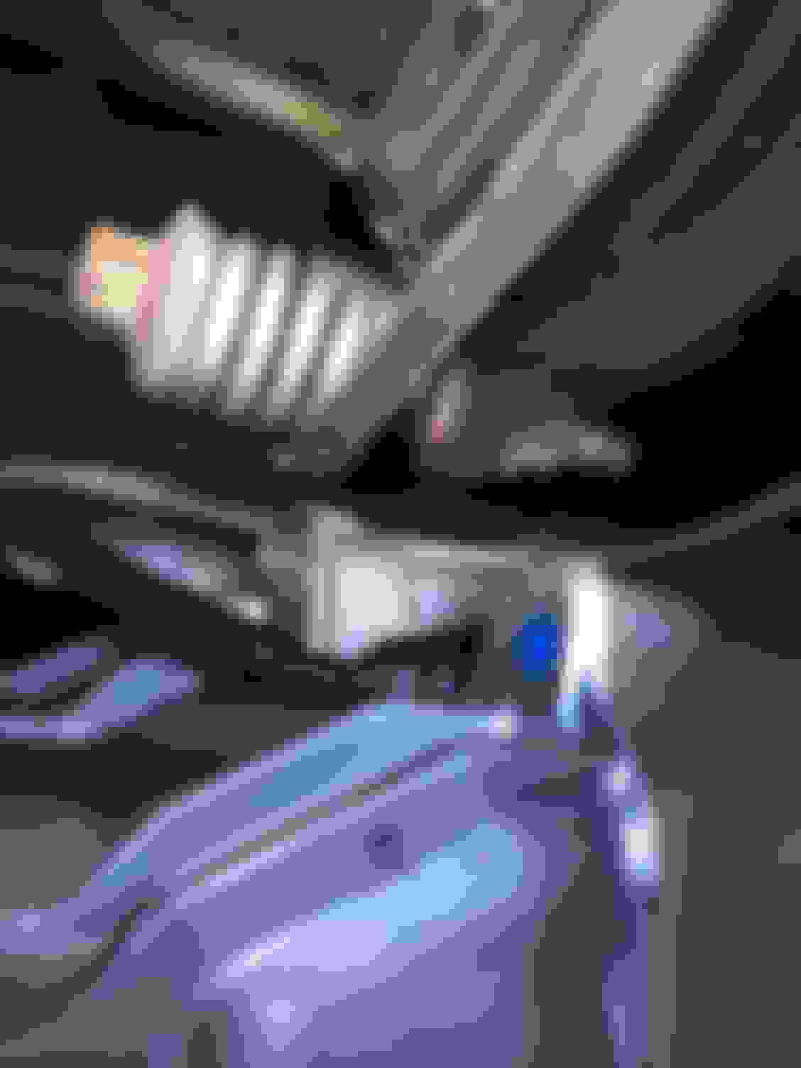 Torqued exhaust spring bolts to 16 lb ft. One spring more compressed