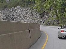 Airgate in highway curves towards Knoxville.jpg