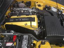 One Yellow Valve Cover2.jpg