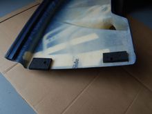 Side view of cut veilside tonneau cover