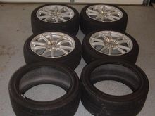 All AP2 wheels and tires