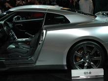 DSC_6588 071123 GT-R side rear.JPG