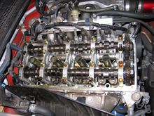 valvecoveroff.jpg