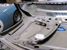 OEM hardtop cutouts for rollbar clearance