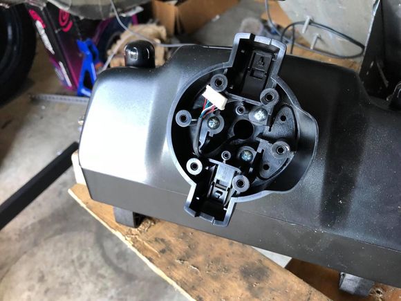 The G920 hub is the same as the G27, so my steering shaft will bolt right up. How convenient. 