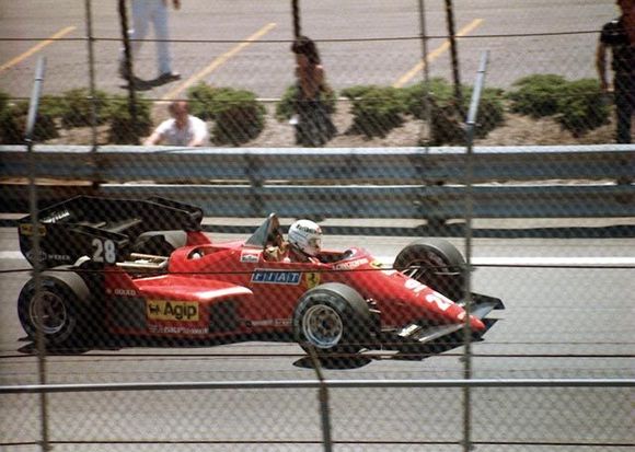 641 Arnoux Ferrari Detroit 84.jpg