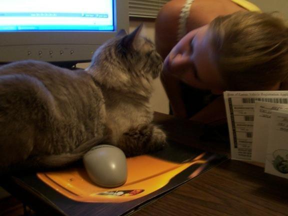 Leon macking on Ashley.JPG