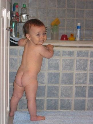 nakedkid.jpg