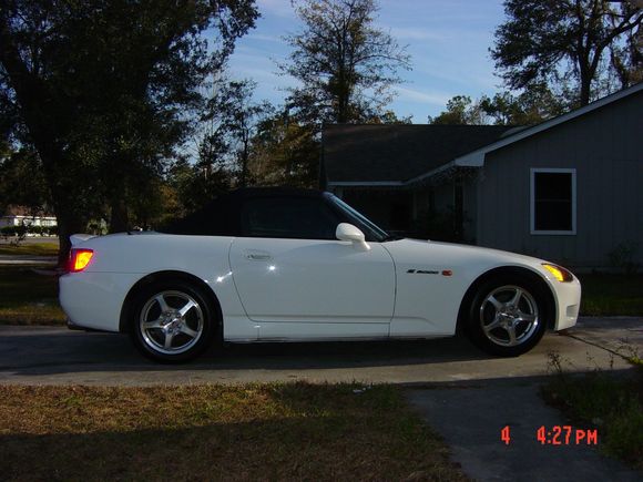S2000 001.jpg