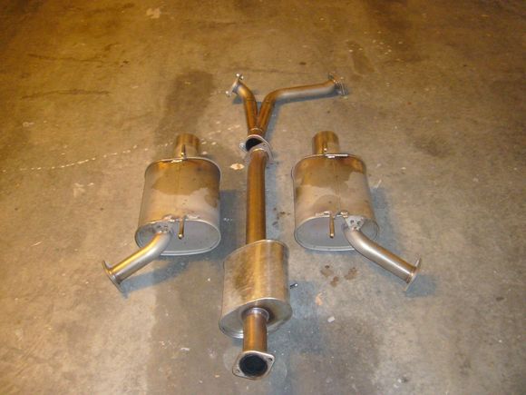 exhaust2.JPG