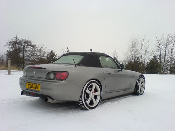 SNOW