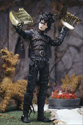 CTAEedward scissor1.jpg