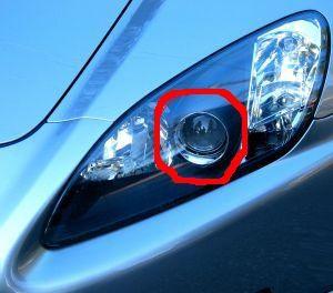 120603_honda_s2000_headlight.jpg