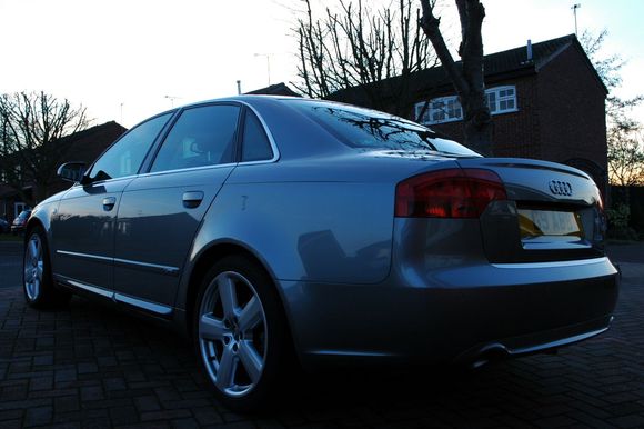 Audi A4 4.jpg