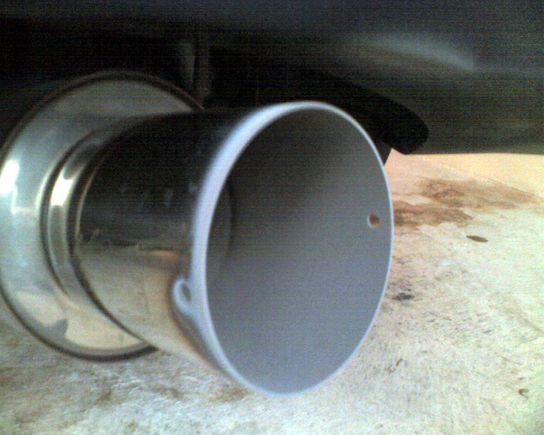 car - c16 white tailpipe.jpg