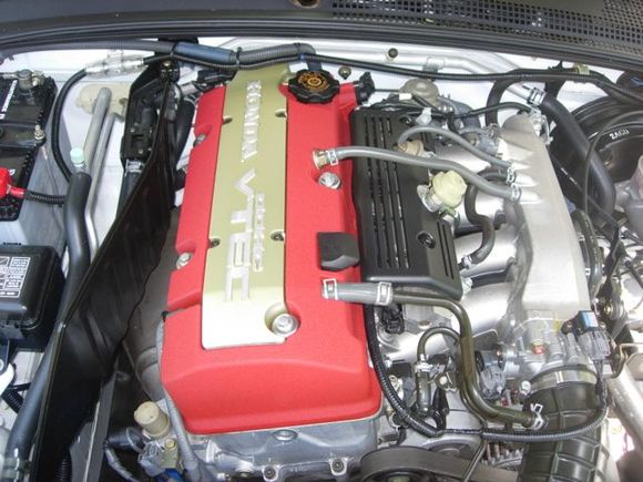 2004 engine bay