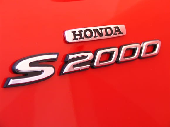S2000 badge