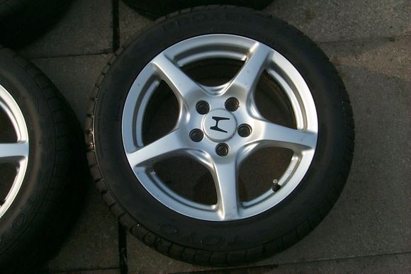 Wheels 005.jpg