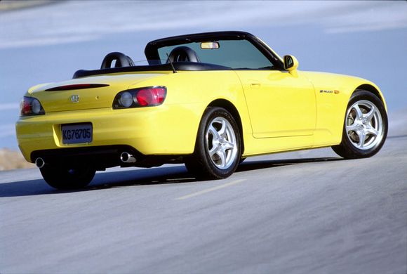 01_S2000_03.jpg