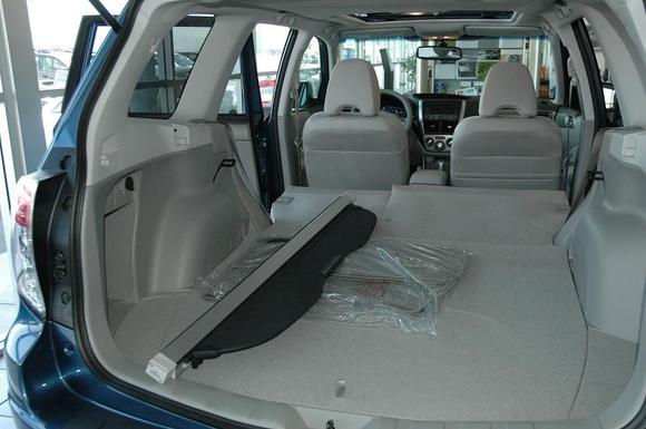 DSC_8684 080425 Forester XT inside.JPG