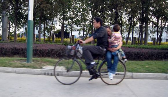 01 Family outing.jpg