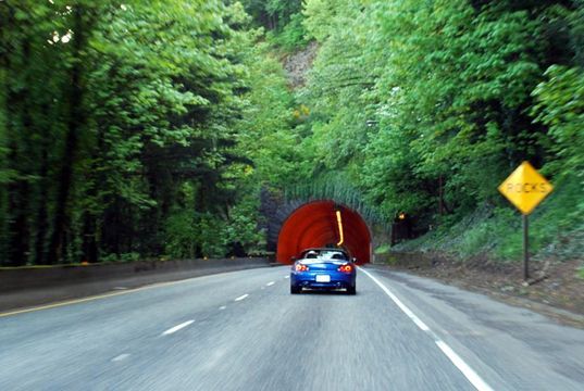 tunnel.jpg