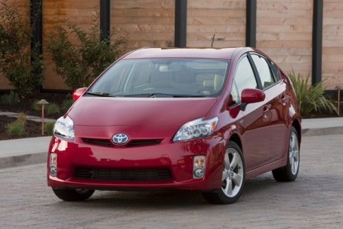 2010_toyota_prius.jpg