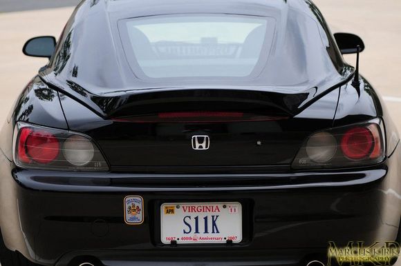 589285575_hUfQ5-L.jpg