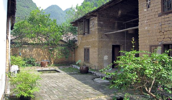 IMG_4030 school grounds.JPG