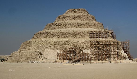712 The Stepped Tomb - oldest known stone building known in