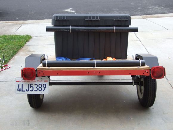 Tire trailer - rear view