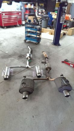 Mugen Exhaust 2.2L S2000 vs EM Exhaust