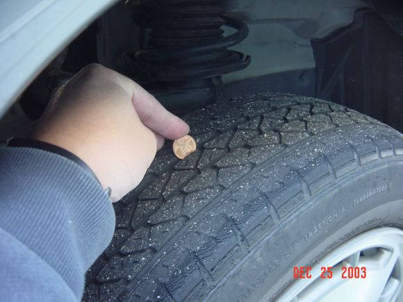 09 Tires right front.jpg