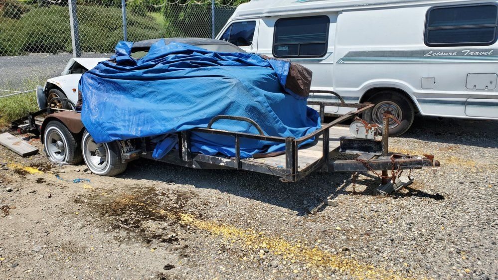 2000 Honda S2000 - Crashed race car & trailer $Make any Offer$ - Used - VIN 123456789101112 - 75,000 Miles - 2 cyl - 2WD - Manual - Convertible - White - Dana Point, CA 92620, United States