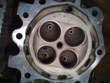 bottom of head
w/3angle valvejob