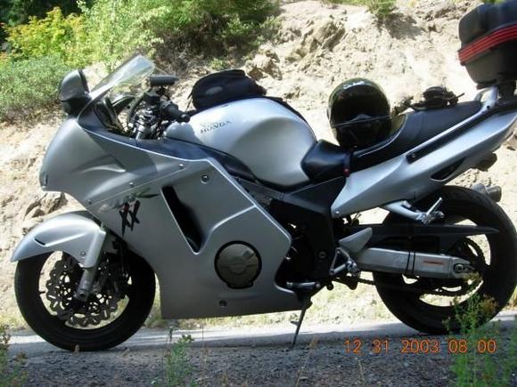 '02 Black Bird CBR1100XX