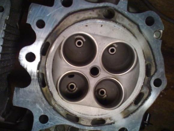bottom of head
w/3angle valvejob