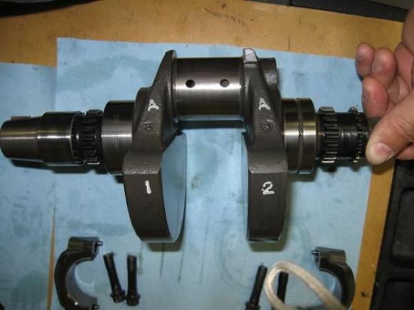 40000 MILES AND THE CRANK STILL LOOKS NEW . TIME FOR SOME NEW PLAIN BEARINGS .