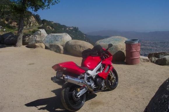lookoutinn1 01