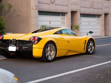 Yellow Pagani Huayra. Picture by hsien5552700 | Flickr