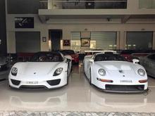 Porsche 918 Spyder Weissach & Porsche 993 GT1.