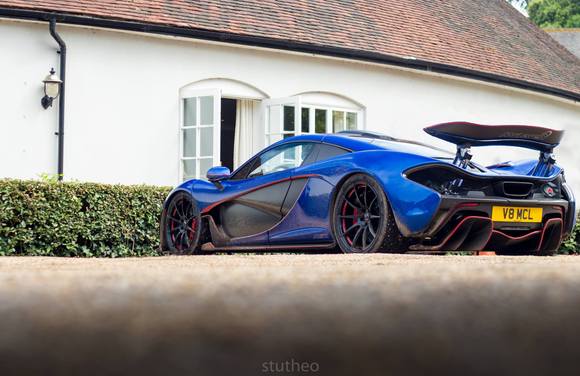 McLaren P1. Facebook: Stutheo Automotive Photography