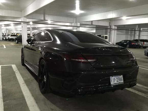 Crazy blacked out Mercedes-Benz S63 AMG Coupe spotted at Tysons Galleria in Virginia.
This photo was taken by Carson Schalk.